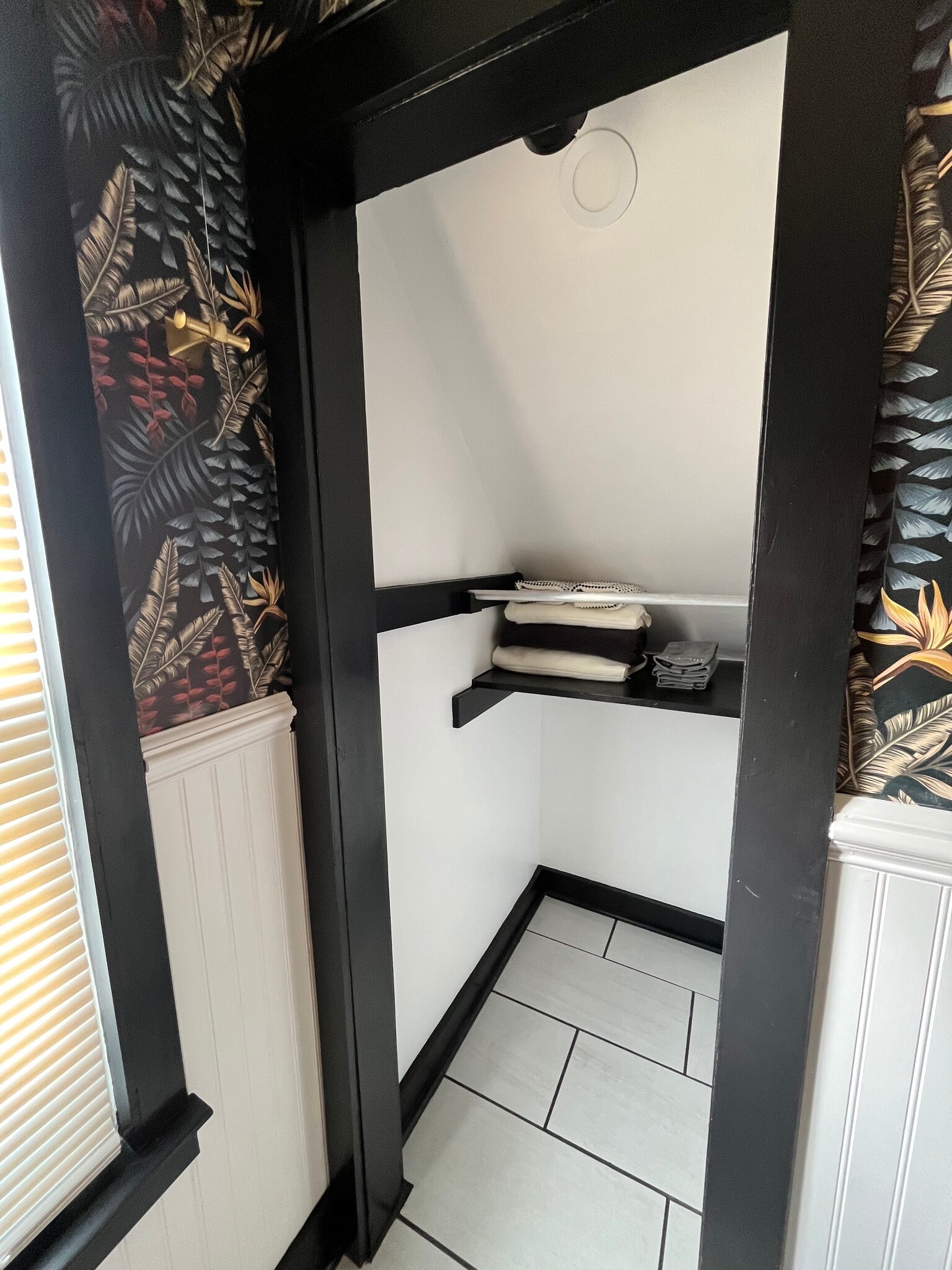 Linen Closet in Bathroom - 1147 Dietz Ave
