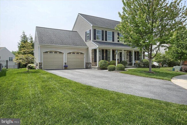 Building Photo - 834 Northern Spy Dr