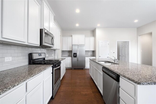 Building Photo - 1312 Jenkins Bnd