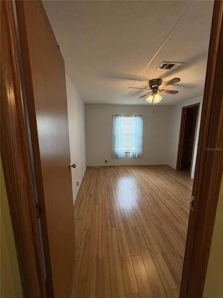 Building Photo - 616 Klickety Klak Ln