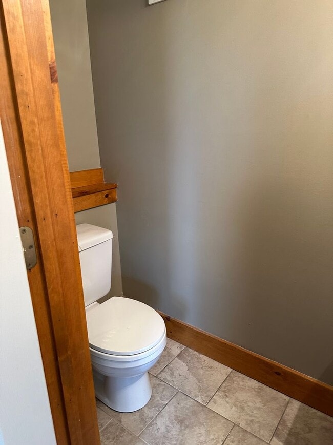 Building Photo - 3 Bedroom Townhouse Leola