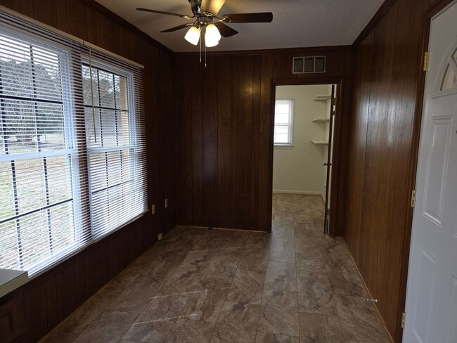 Building Photo - ORANGEBURG