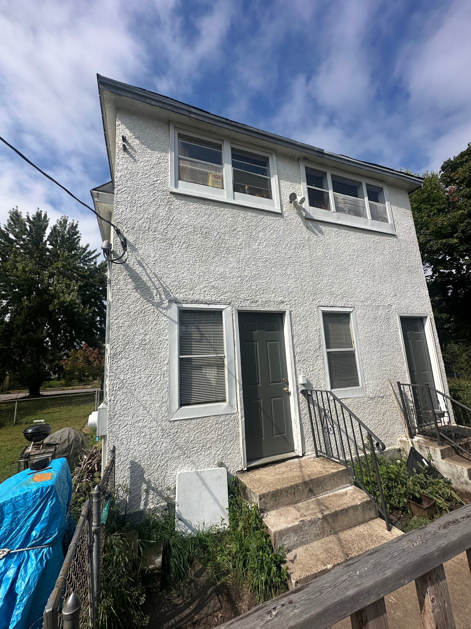 Building Photo - 3829 Bloomington Ave