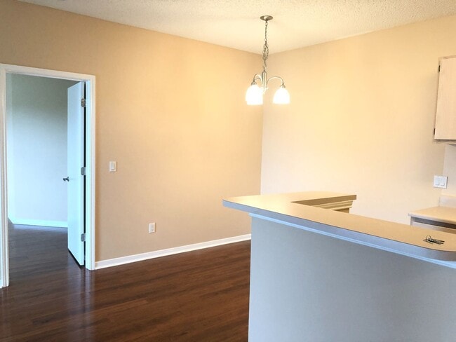 Building Photo - 717 Secret Harbor Ln