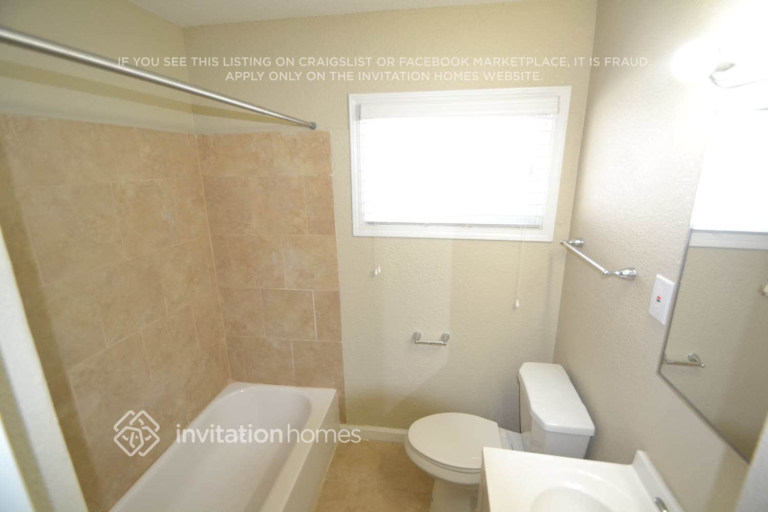 Building Photo - 18138 Villa Park St