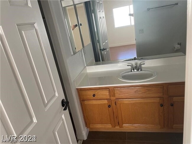 Building Photo - 3465 Western Sunset Ct