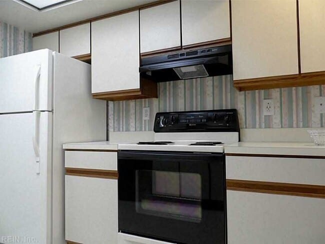 Building Photo - 529 Pheasant Run