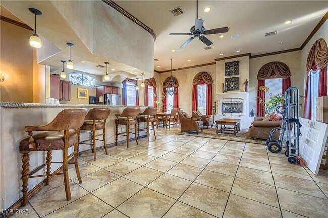 Building Photo - 4400 S Jones Blvd