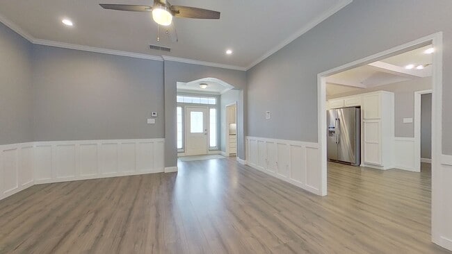 Building Photo - Gorgeous house in Harker Heights by the Stillhouse Hollow Lake