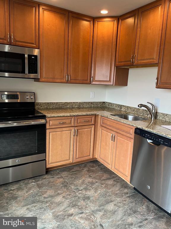 Building Photo - 1533 Oronoco St