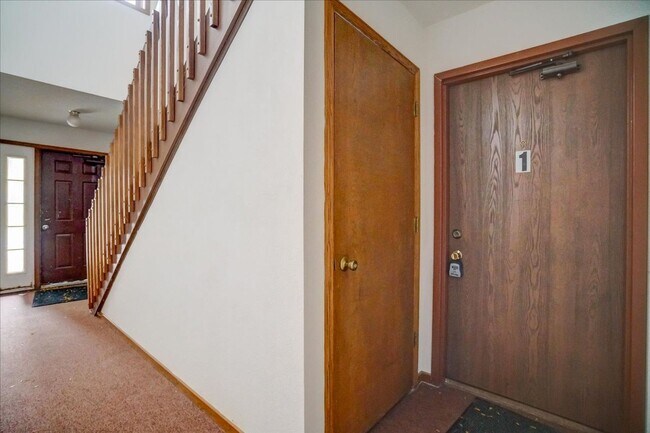 Building Photo - 58 Sunfish Ct