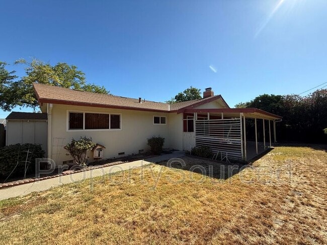 Building Photo - 320 E Granada Way