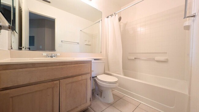 Building Photo - 143 Tuscany Ct