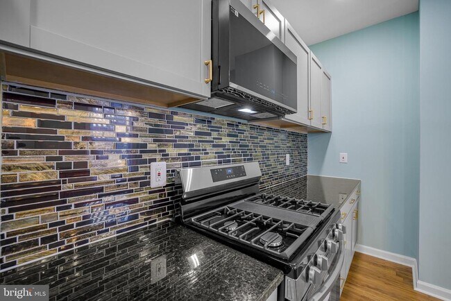 Building Photo - 2321 Tatnall St