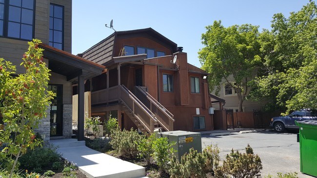 Building Photo - Coalition Lodge Condos