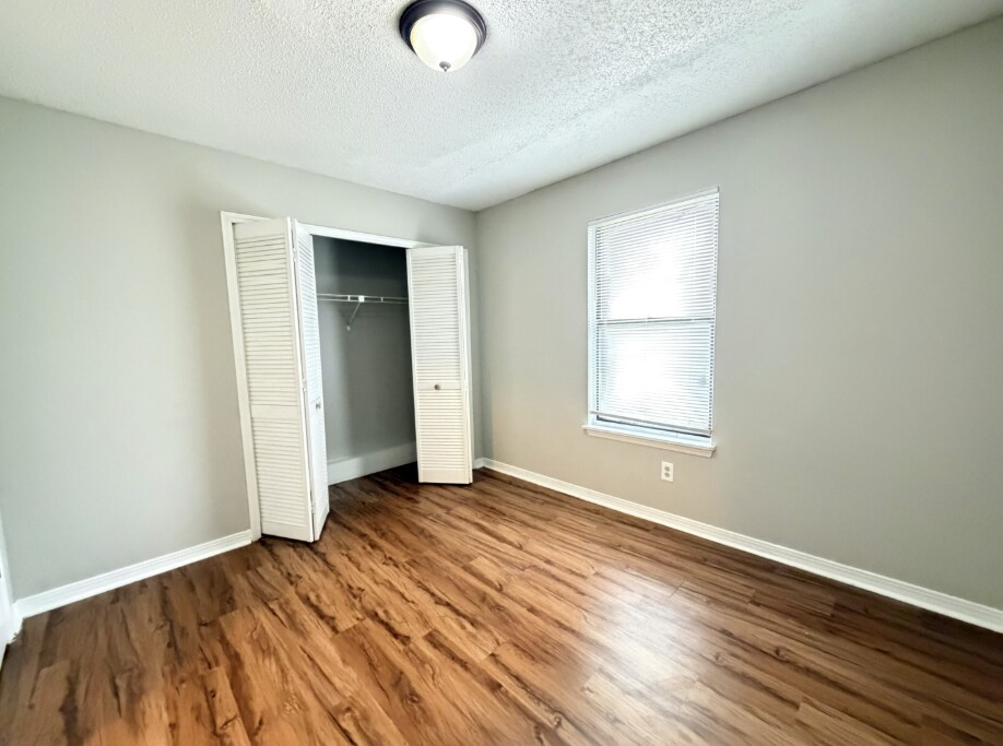 Building Photo - 6511 San Juan Ave