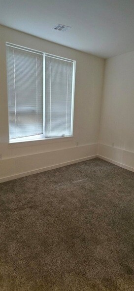 Building Photo - 61 Virginia Ave