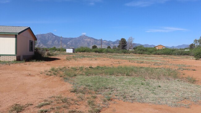 Building Photo - 6206 S Ranch Rd