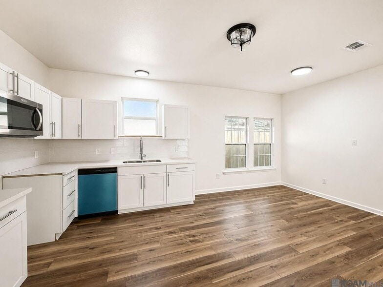 Building Photo - 4256 Ferrett St
