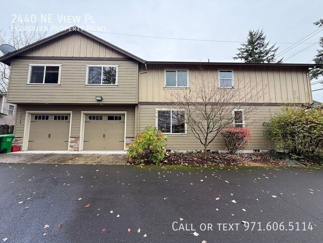 Building Photo - 2440 NE View Pl