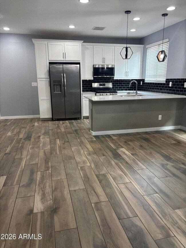 Building Photo - 3155 E Wild Dr