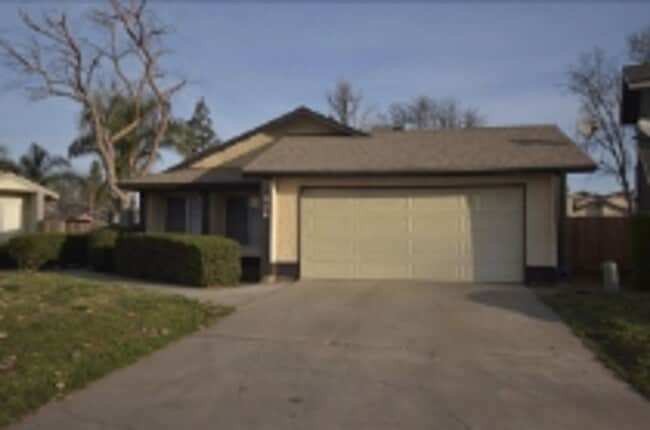 Primary Photo - Coming Soon! Beautiful Home for Rent in NE...