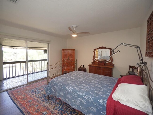 Building Photo - 6325 Newtown Cir