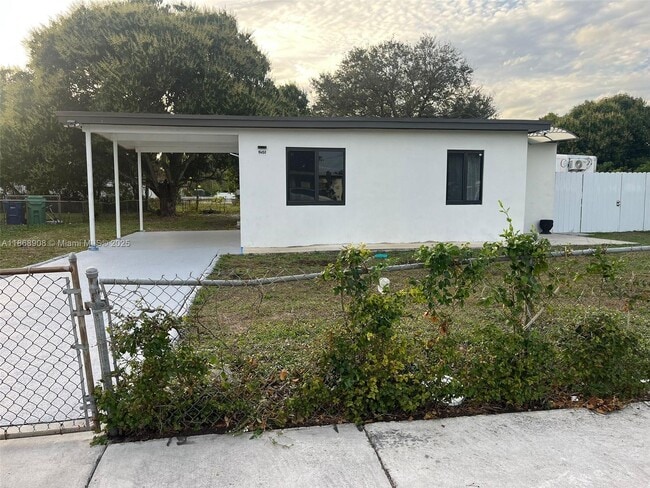 Primary Photo - 16450 NW 23rd Ct