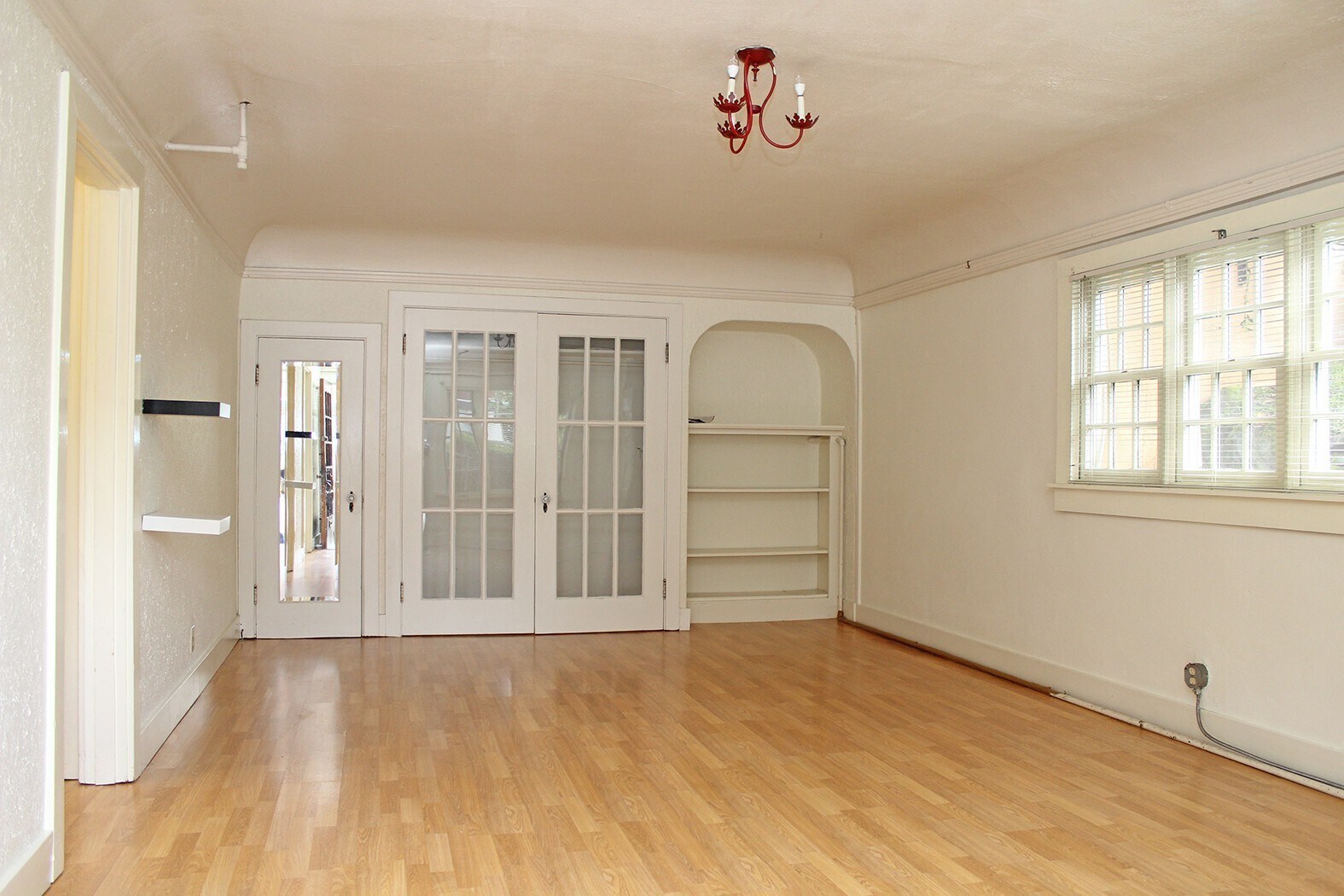 Building Photo - 3087 SE Ankeny St