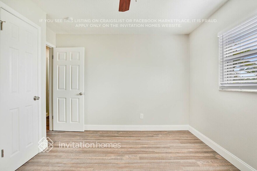 Building Photo - 475 Lear St