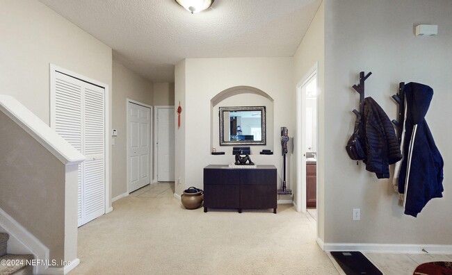 Building Photo - 7217 Deerfoot Cir