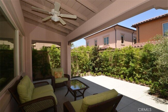 Building Photo - 51 Lupari-