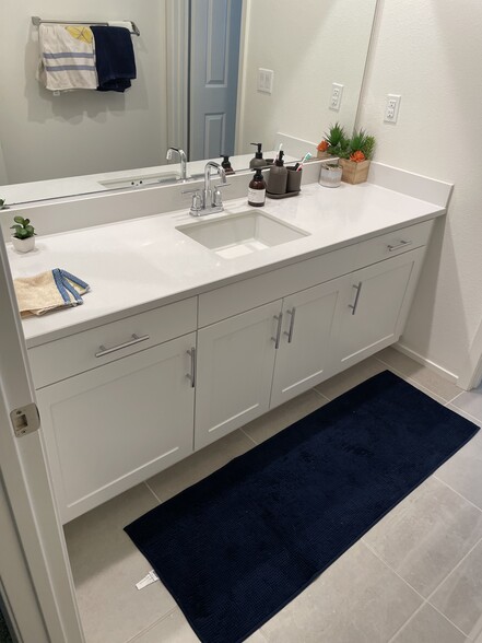 Bathroom 2 - 969 W Jasmine Way