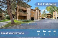 Building Photo - TOP LEVEL CONDO - 2BD 2 BA - NEW PAINT!