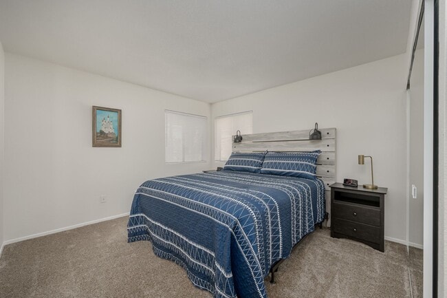 Building Photo - 3791 Desert Marina Dr