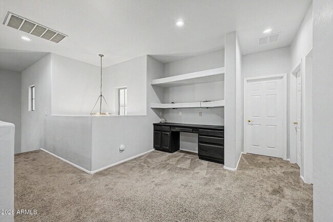 Building Photo - 17446 W Yavapai St