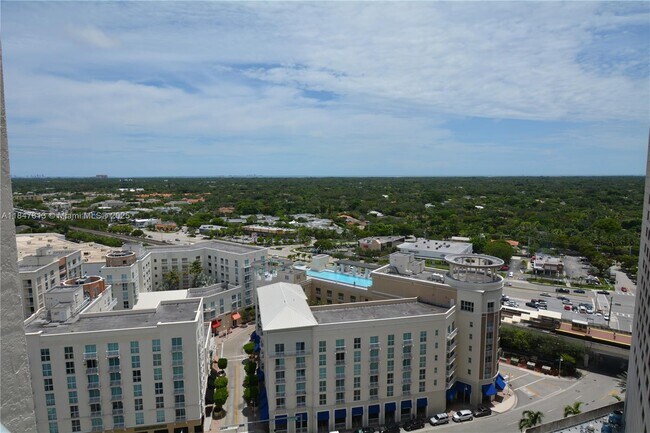Building Photo - 9055 SW 73rd Ct