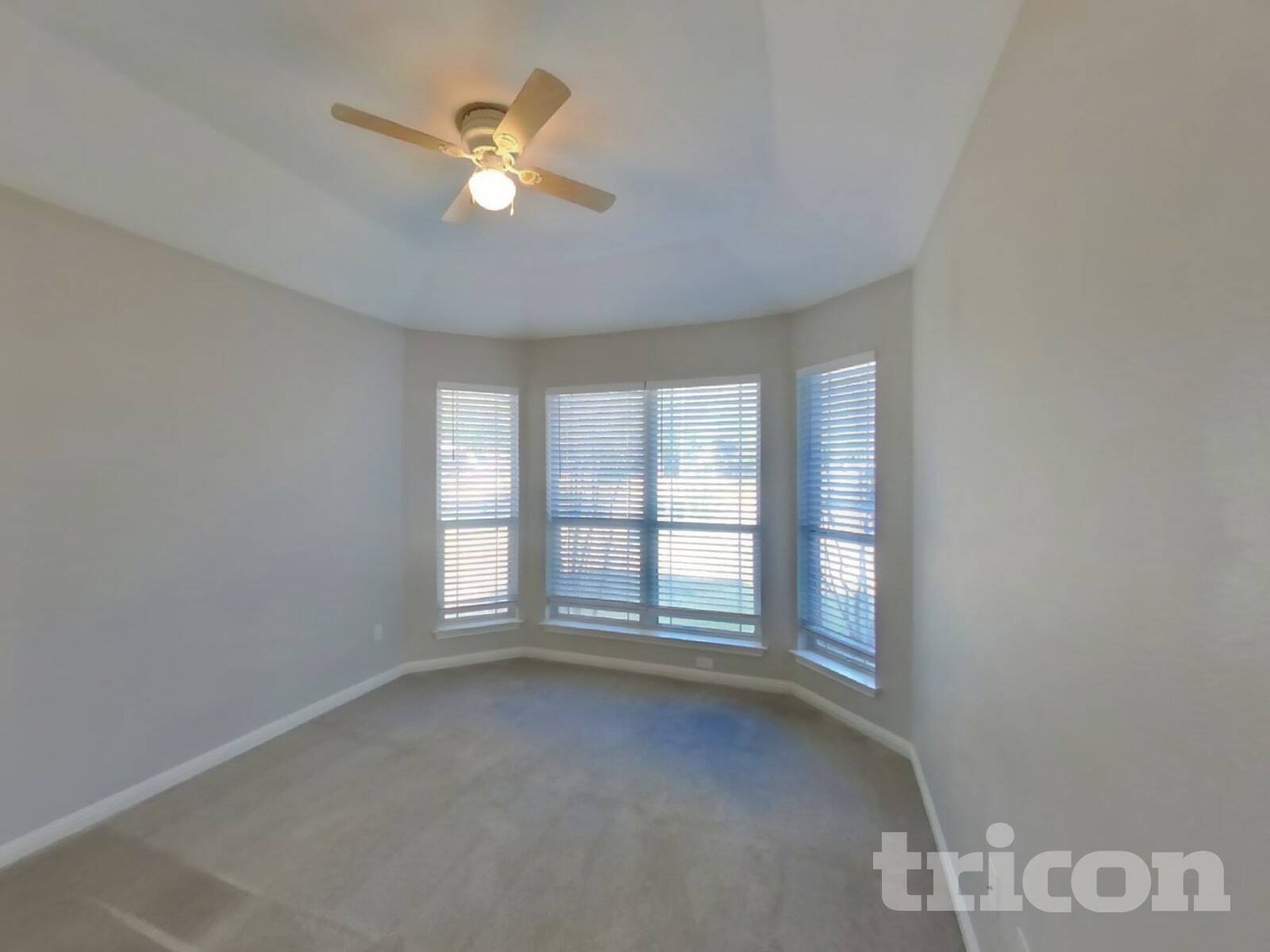 Building Photo - 2164 Bentwood Dr