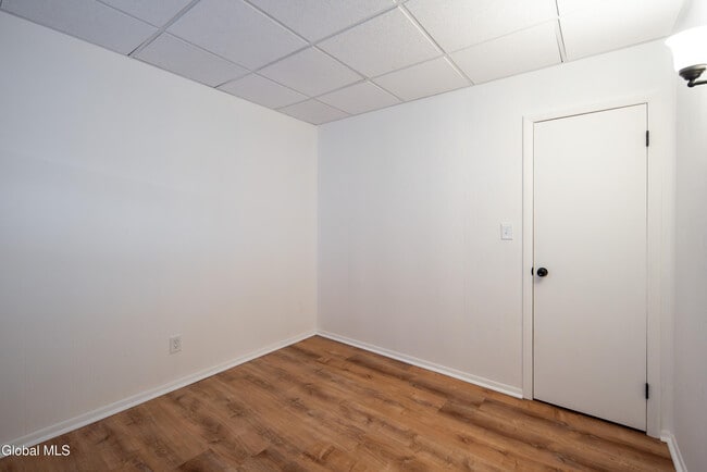 Building Photo - 364 Altamont Ave