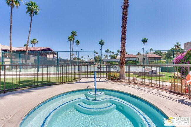Building Photo - 2170 S Palm Canyon Dr