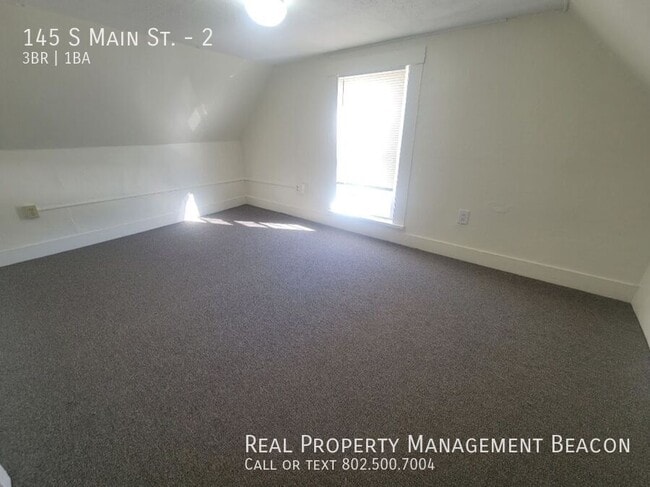 Building Photo - 145 S Main St