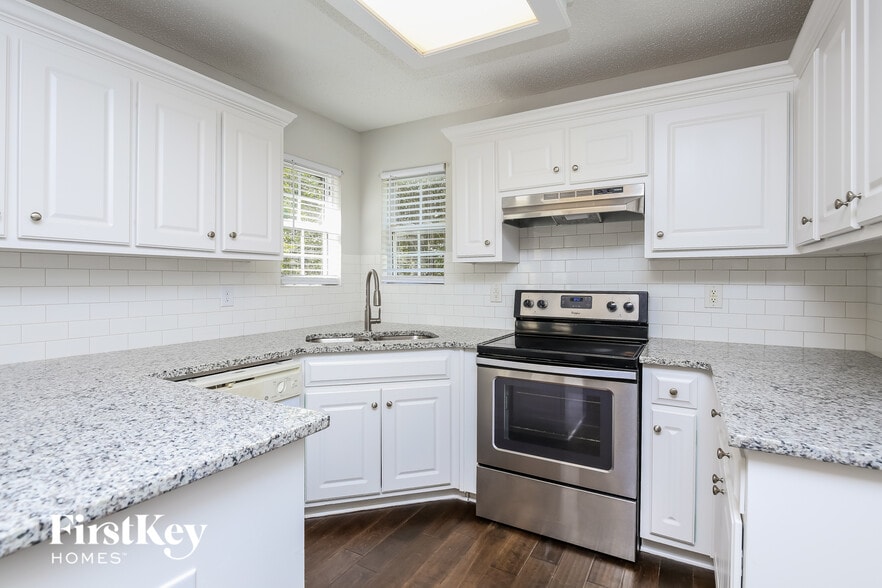 Building Photo - 1911 Natalie Dr