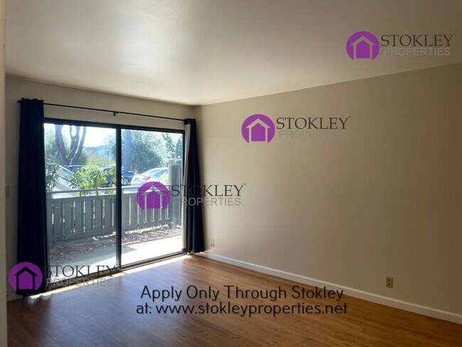 Building Photo - 1477 Marchbanks Dr