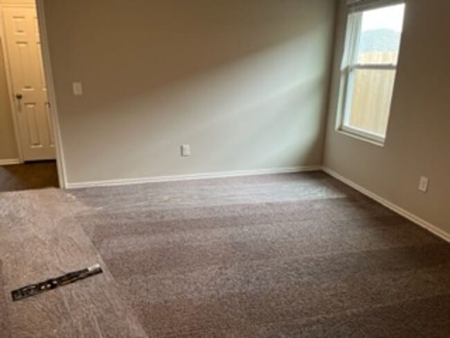 Building Photo - BRAND NEW HOME!