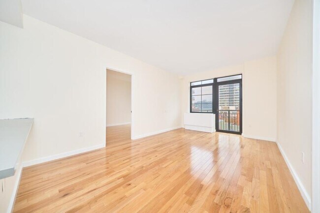 Building Photo - 2 bedroom in NEW YORK NY 10035