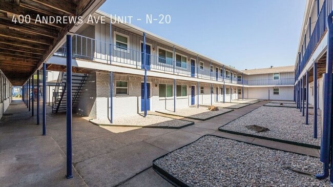 Building Photo - 400 Andrews Ave