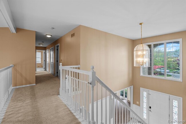 Building Photo - 45419 Glengarry Blvd