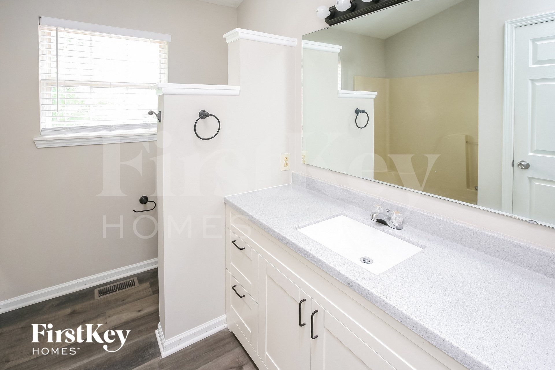 Building Photo - 6312 Hazelhatch Dr