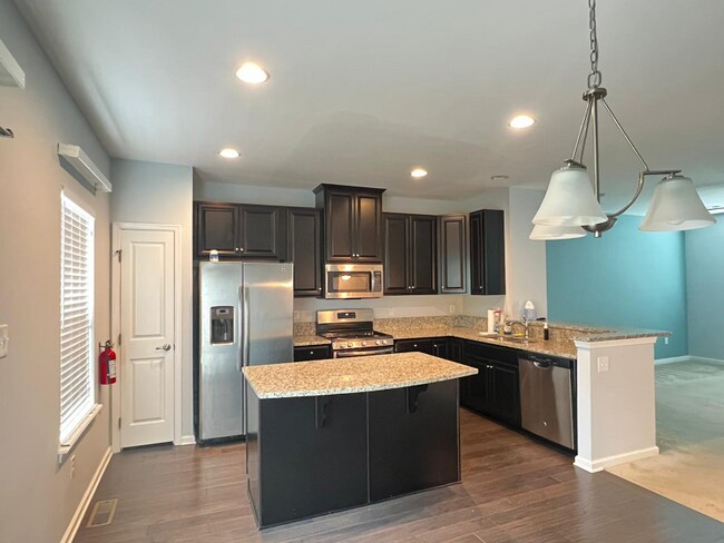 Building Photo - 1805 Rio Grande Dr