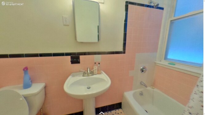 Building Photo - 16 Euston St